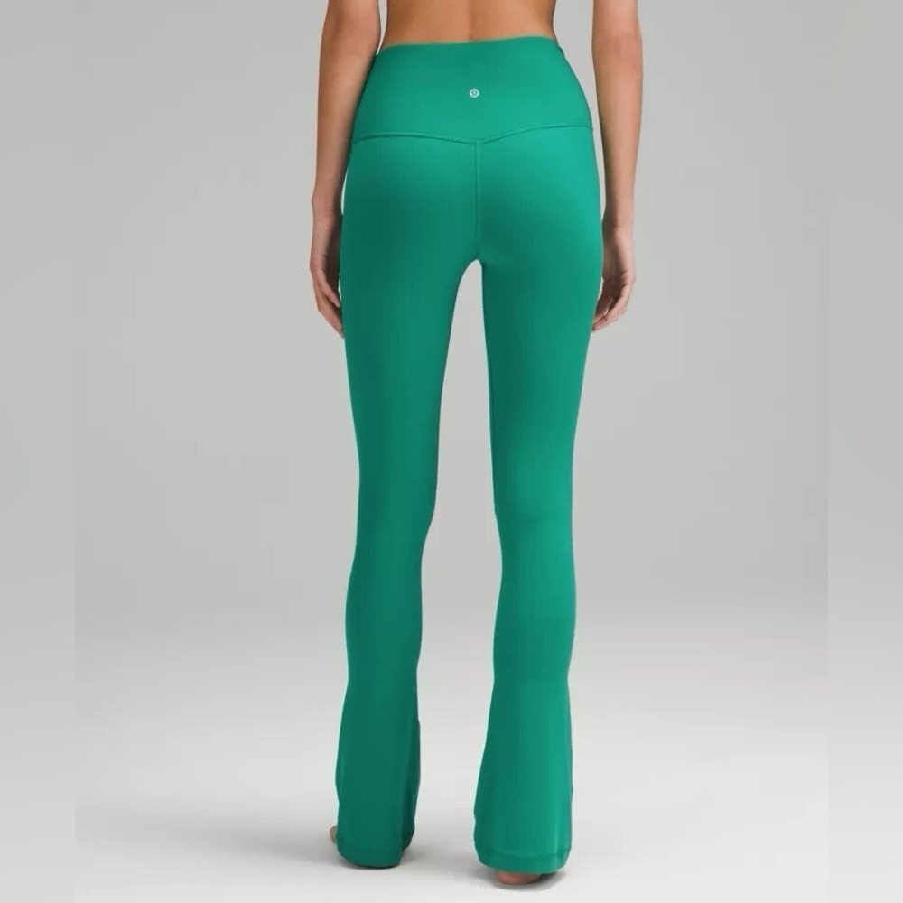 NWOT lululemon Align High-Rise Mini-Flared Pant Extra Short - Picture 3 of 3